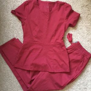 Jaanuu Wine Scrub Set